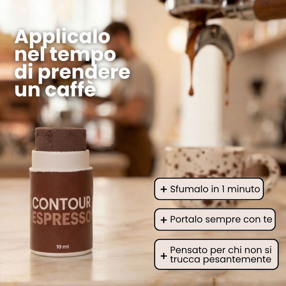 Il contour in stick Espresso sul bancone di un bar accanto a un caffè